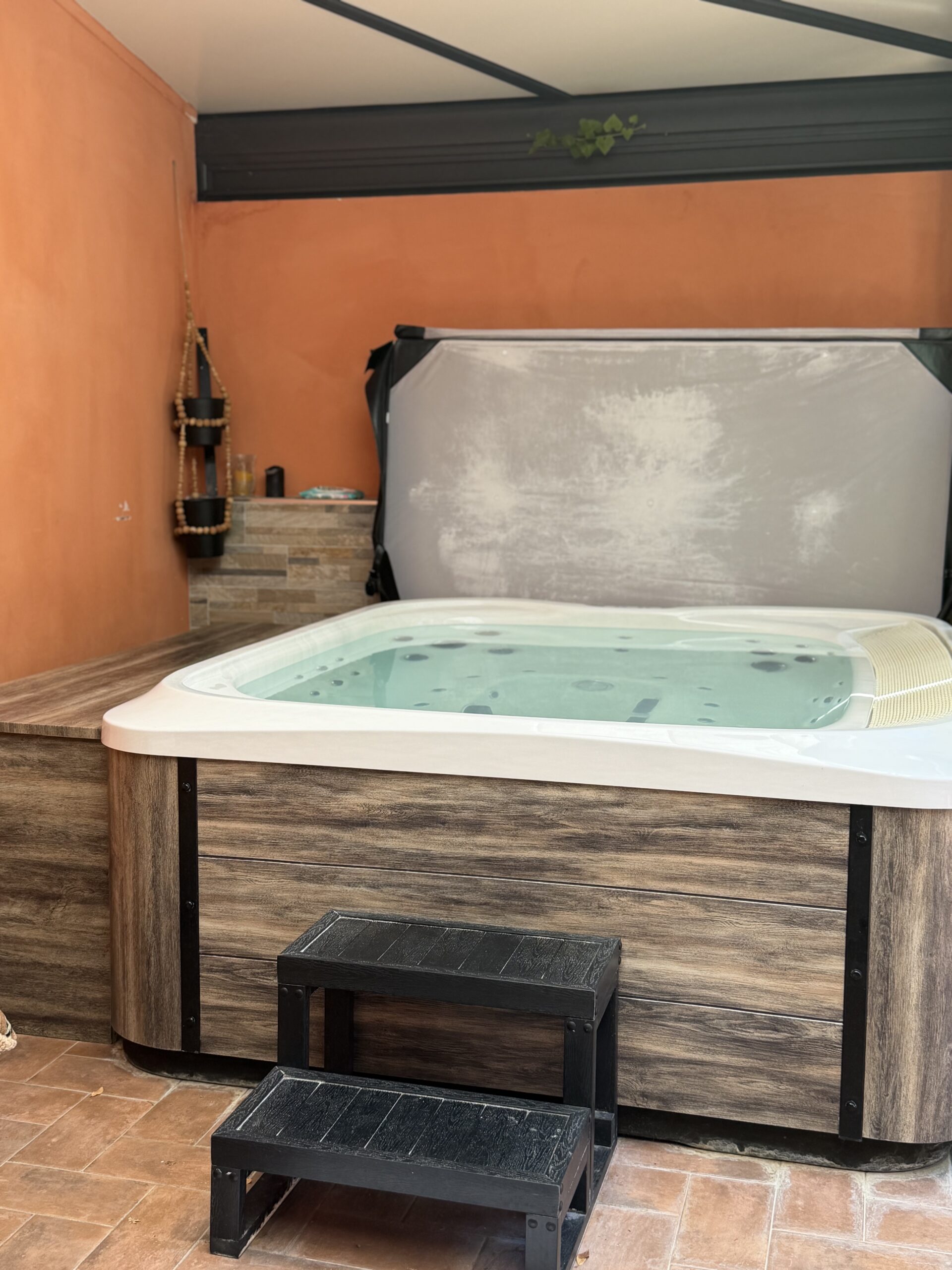 Jacuzzi